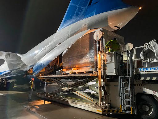 Airfreight reacts to challenges in energy logistics